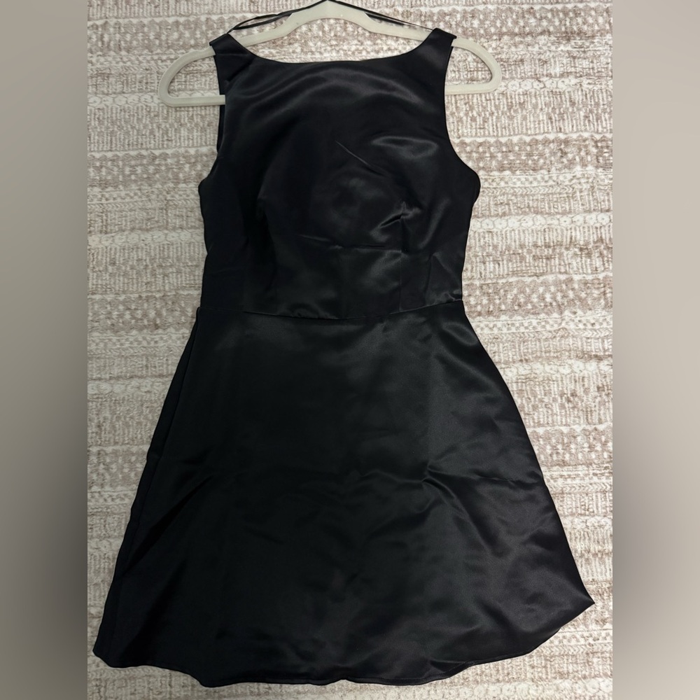 NWT Francesca’s Darlene Boat Neck Satin Dress